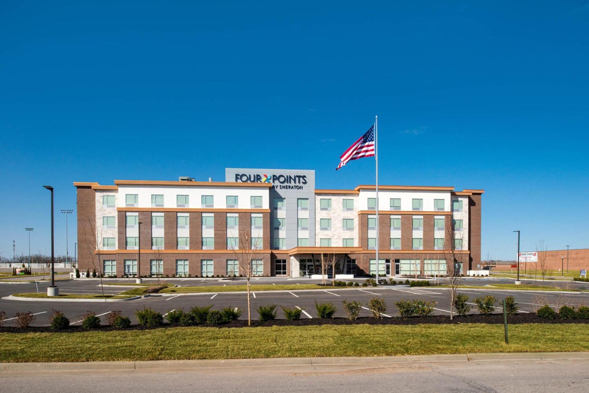 Four Points By Sheraton Kansas City Olathe Hotel Exterior photo